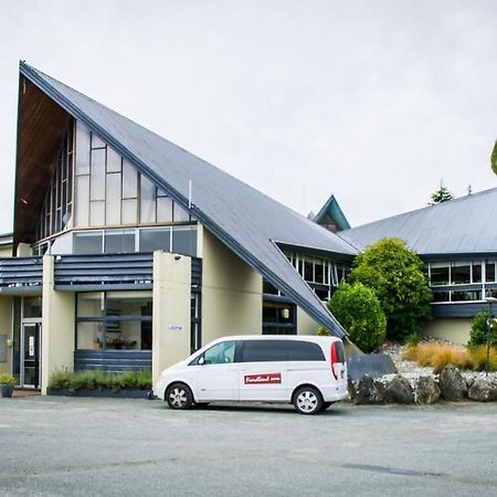 Fiordland Hotel Те-Анау Экстерьер фото