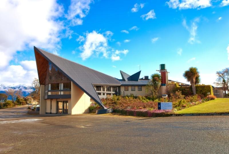 Fiordland Hotel Те-Анау Экстерьер фото